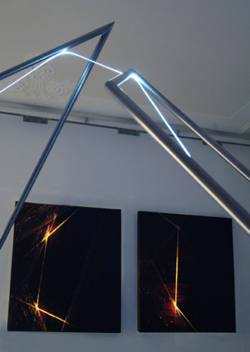 21 CARLO BERNARDINI BARBARA DEPONTI, INTERACTIONS strukturespacelight 2007  stainless steel, optic fibers, acrilic on paper retroillumination (part.). Como, Milly Pozzi Gallery.