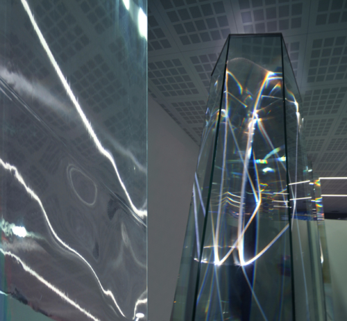 05 CARLO BERNARDINI, LIGHT WAVES 2008. Glass prisms, optic fibers, olf surface, videoprojection, sound; feet h 13x31x7. Brindisi, Aeroporto del Salento.