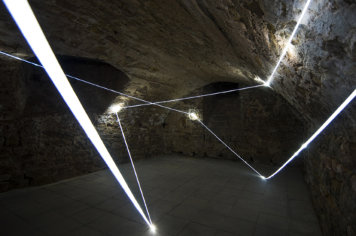 29 CARLO BERNARDINI, LIGHT ACCUMULATOR 2008, Fiber optic installation, feet h 11x22x14; Triefenstein Homburg (Frankfurt), Kunst in Schloss Homburg.