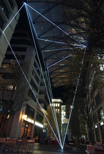 10 Carlo Bernardini, Suspended Crystallization 2010; optic fibers installation, feet h 91x77x66; Artlight Festival, CityQuartier Domaquarèe, Berlin.