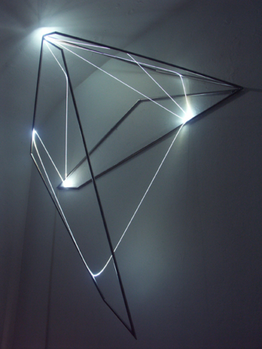 54 Carlo Bernardini, Progressive Code 2010; optic fibers, stainless steele, feet h 5x4,5x1,5; Delloro Arte Contemporanea, Rome.