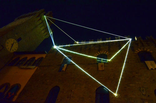 The breath of the vacuum, 2014Optic fibers installation, mt h 35 x 20 x 8.Icastica 2014, Piazza della Libertà, Arezzo.