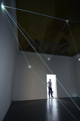 On the visible ridge, 2016Optic fibers installation, h cm 575 x 710 x 670.Firenze, Galleria Eduardo Secci contemporary.