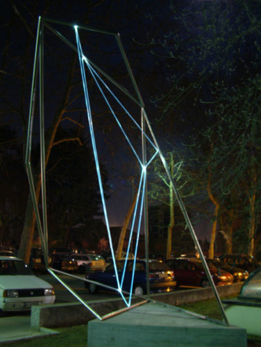 39 CARLO BERNARDINI,The Division of Visual Unity 2002, stainless steel, optical fibers, feet h 13x10x15; Viale dei Platani, Castellanza(VA).