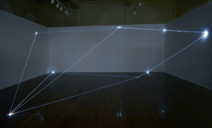 24 Carlo Bernardini Invisible Dimensions, 2015 Installazione in fibre ottiche, mt h 3 x 8 x 6. MUSA, Museu de Arte da UFPR, Universidade Federal do Paraná, Bienal de Curitiba